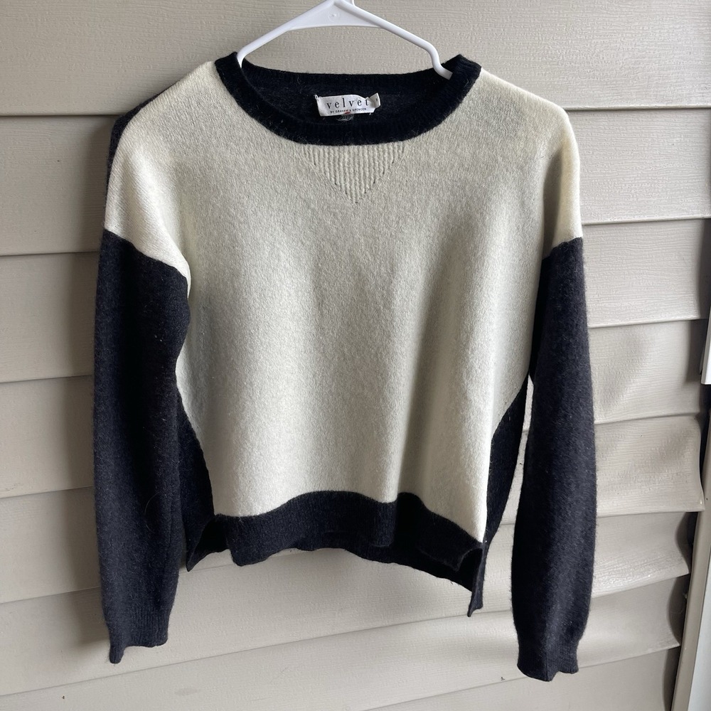 Velvet by Graham Spencer Cashmere Sweater Womens Size‎ P Boxy Minimalist Boho